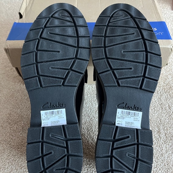 Clarks Westlynn Ayla Loafers - Picture 4 of 4